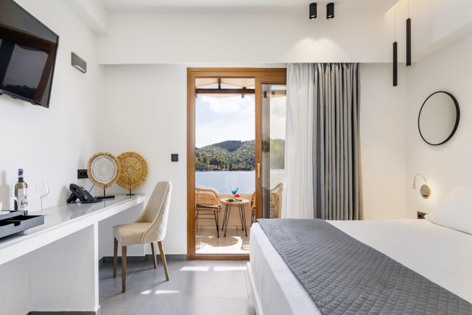 bluegreenbay-skopelos-superior-sky 2